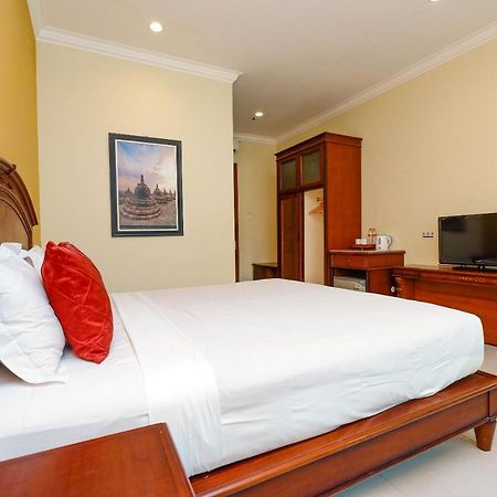 Maharani Guest House Джокякарта Екстериор снимка