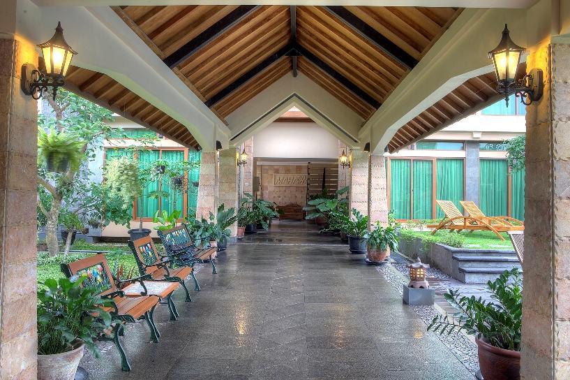 Maharani Guest House Джокякарта Екстериор снимка