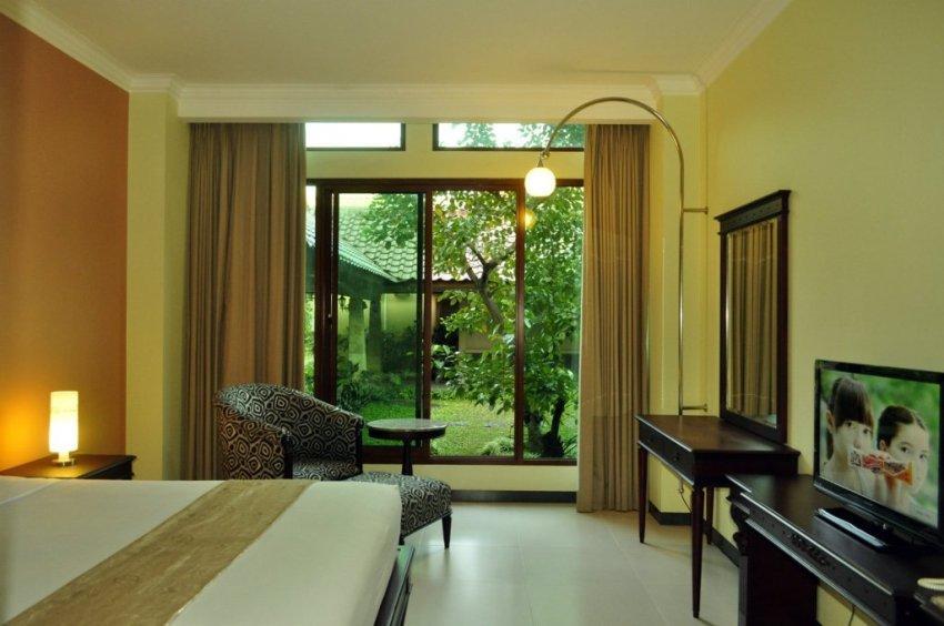 Maharani Guest House Джокякарта Екстериор снимка