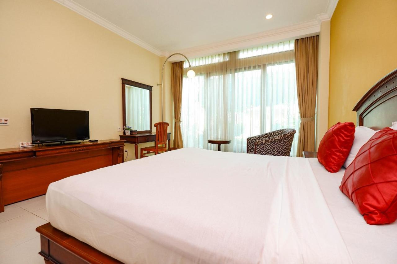 Maharani Guest House Джокякарта Екстериор снимка