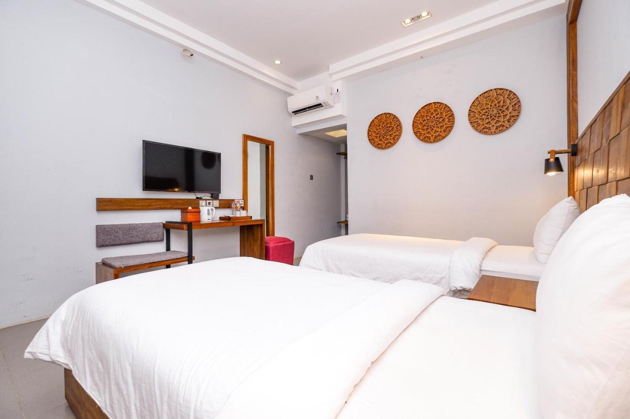 Maharani Guest House Джокякарта Екстериор снимка