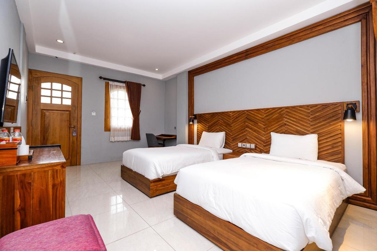 Maharani Guest House Джокякарта Екстериор снимка